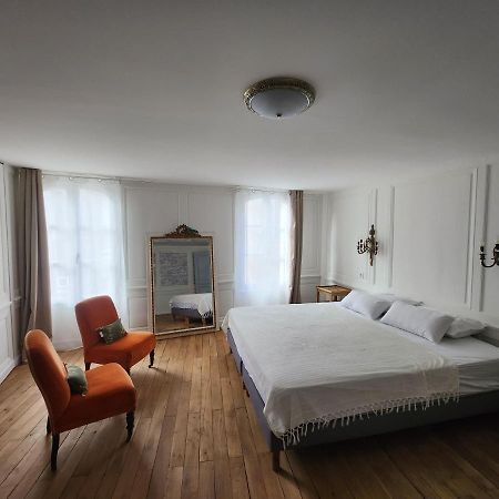 Le Zola Aparthotel Μπουρζ Εξωτερικό φωτογραφία