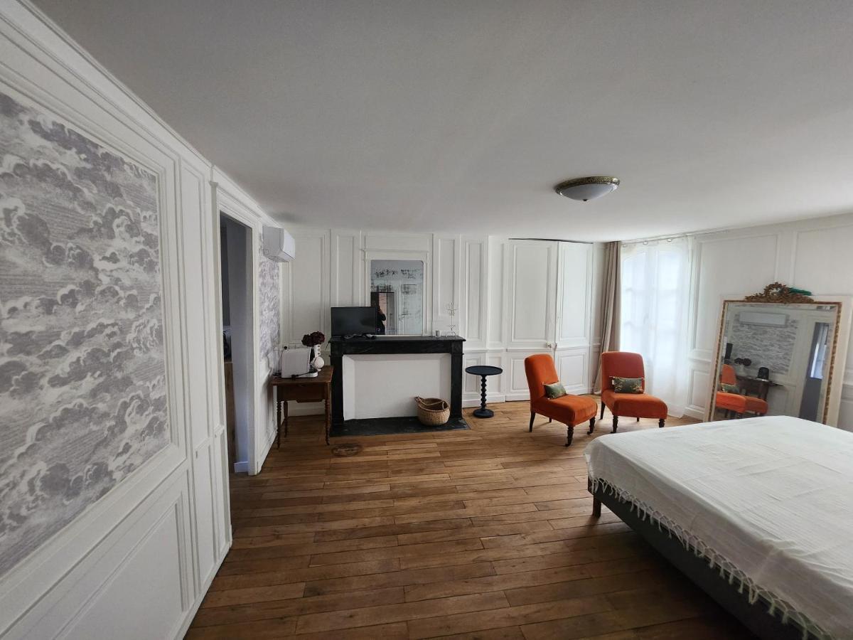 Le Zola Aparthotel Μπουρζ Εξωτερικό φωτογραφία