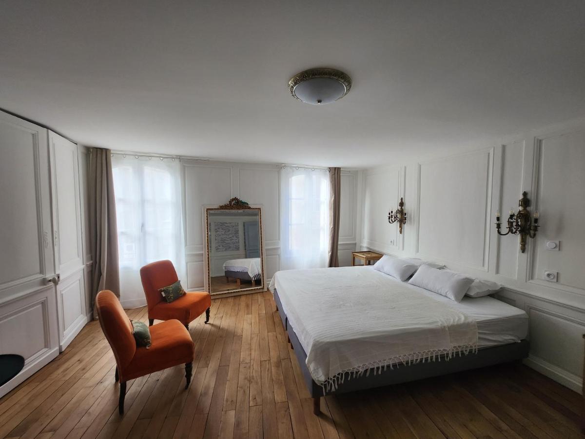 Le Zola Aparthotel Μπουρζ Εξωτερικό φωτογραφία